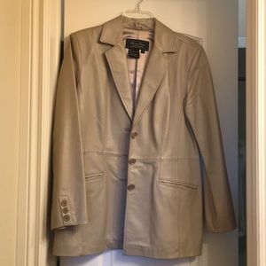 Terry Lewis leather M blazer coat.